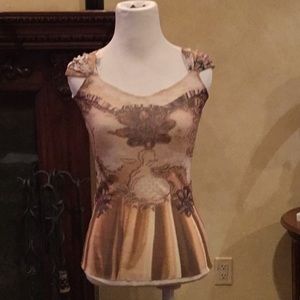 Earth tone colored tank top. Cap sleeves 23” long